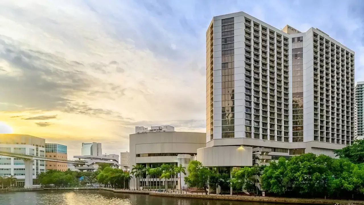 Hyatt Regency Miami P179 Hotel View 16x9